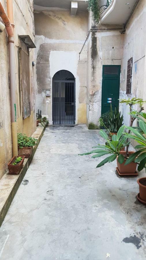 Appartement " The Loft " Sea View Old Historic Center Wifi à Palerme Extérieur photo